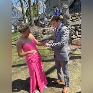 Hot pink prom dress!